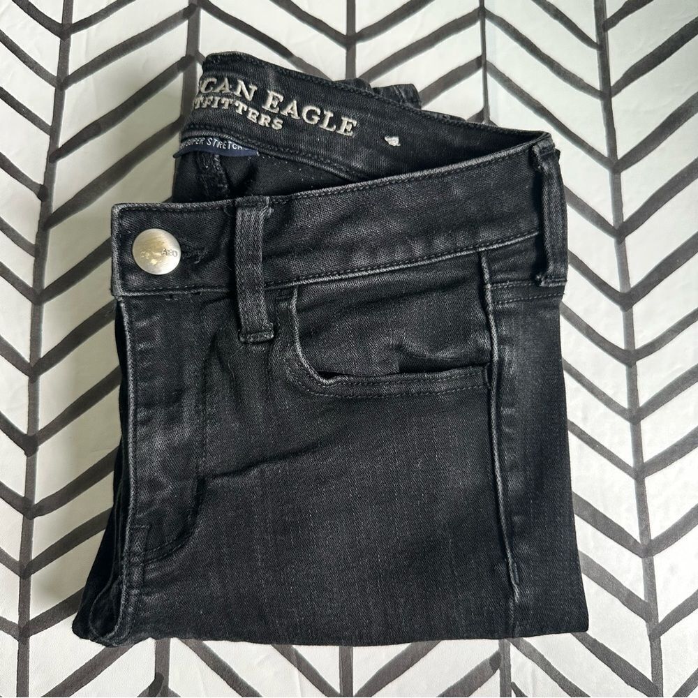 American Eagle Size 2 Long Super Super Stretch Black Jegging